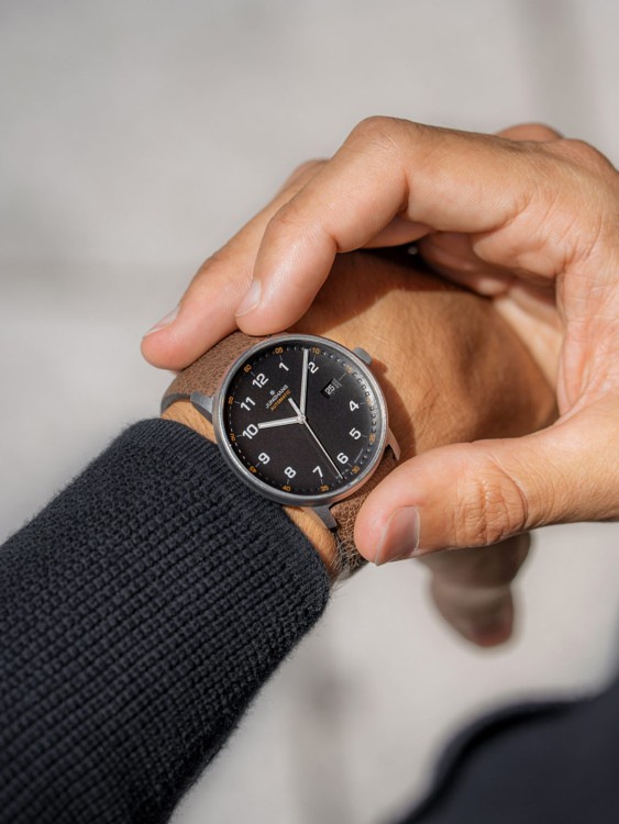 Junghans FORM A Titan