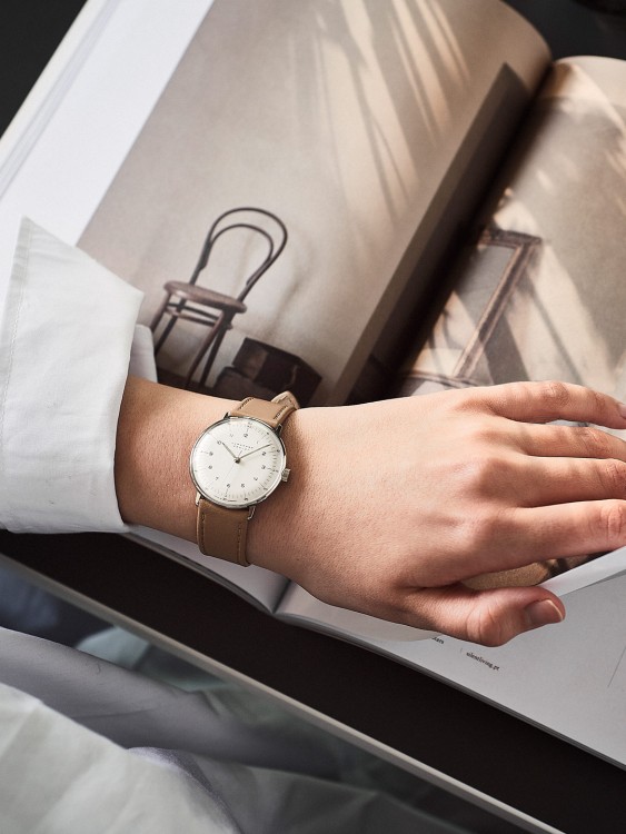 Junghans Max Bill Handaufzug