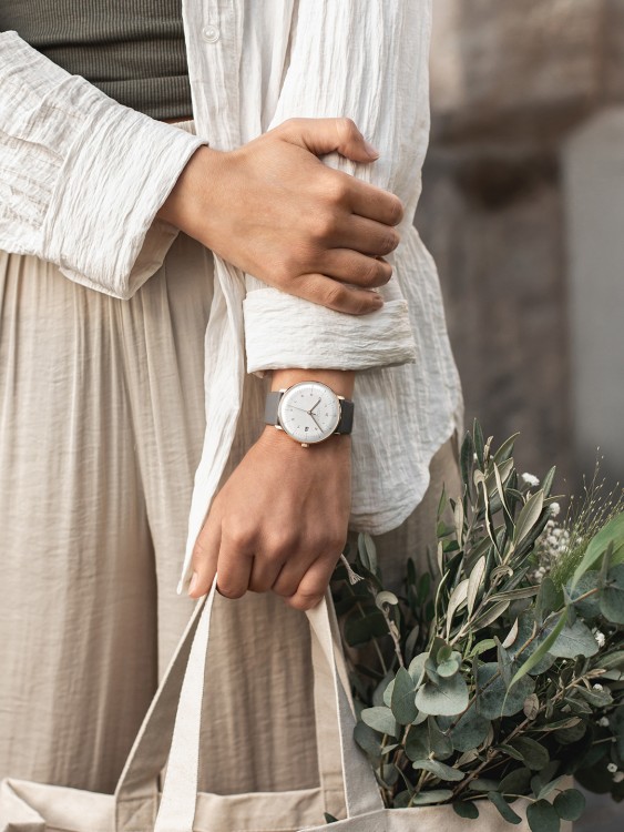 Junghans Max Bill MEGA Solar