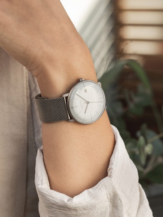 Junghans Max Bill MEGA Solar