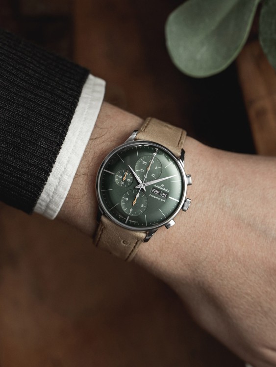 Junghans Meister Chronoscope, Date English