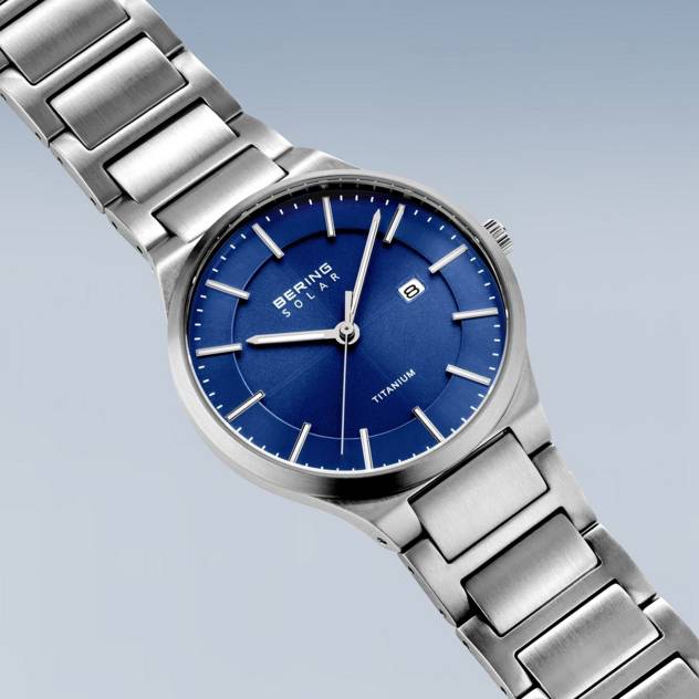 BERING Uhr "Solar Titanium"