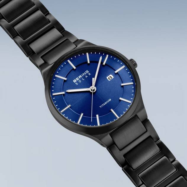 BERING Uhr "Solar Titanium"