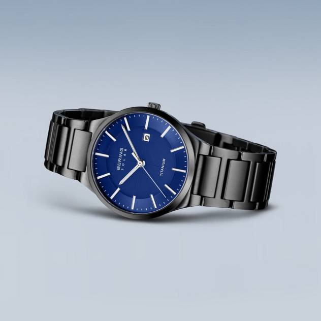 BERING Uhr "Solar Titanium"