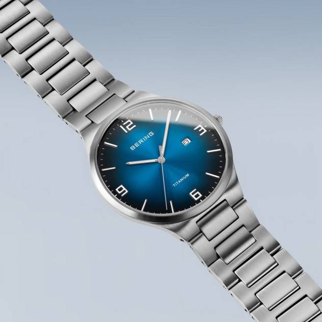 BERING Uhr "Titanium"