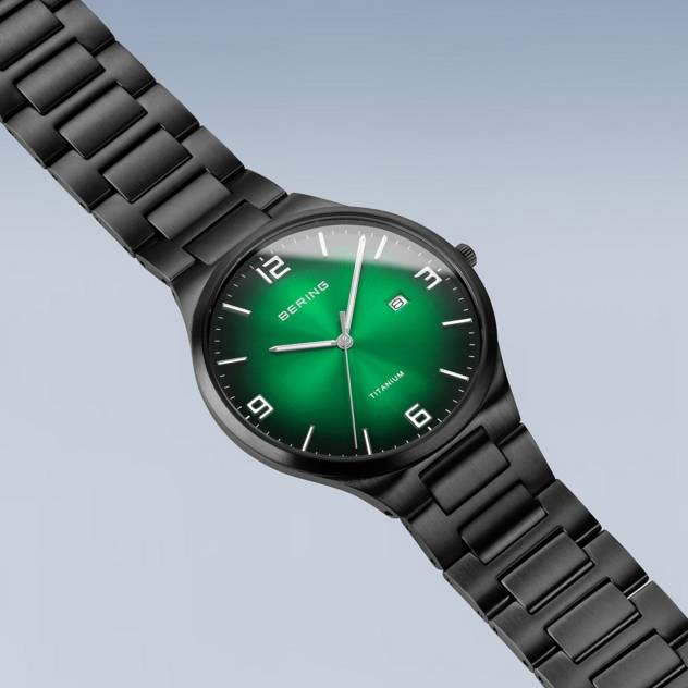 BERING Uhr "Titanium"
