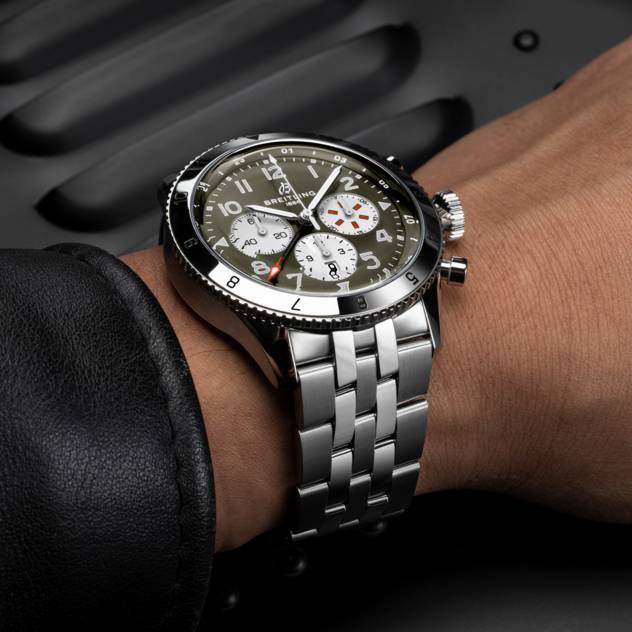BREITLING Uhr "SUPER AVI CURTISS WARHAWK"