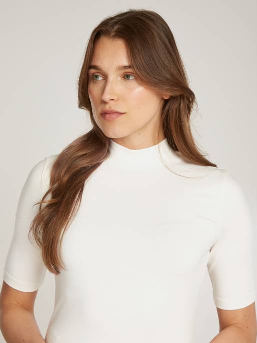 CALVIN KLEIN MODAL STRETCH SLIM MOCK TOP 1/2