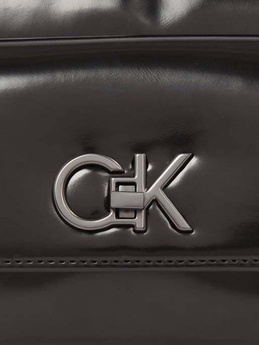 CALVIN KLEIN RE-LOCK CAMERA BAG_SHINY