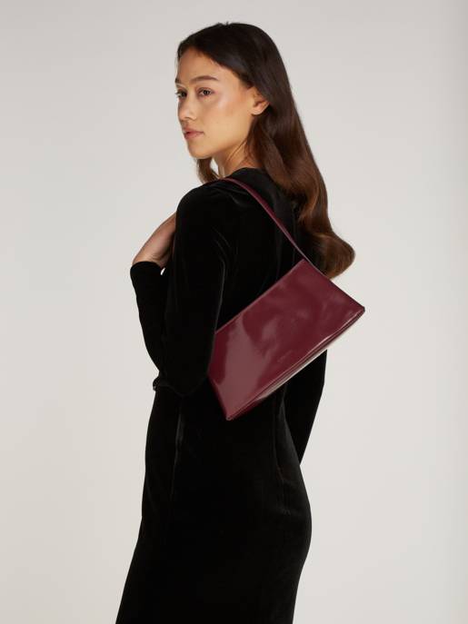 CALVIN KLEIN REFINED SCULPT SHLDER BAG_SHINY