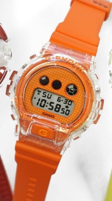 CASIO Uhr "Classic 6900-Serie DW-6900GL-4"