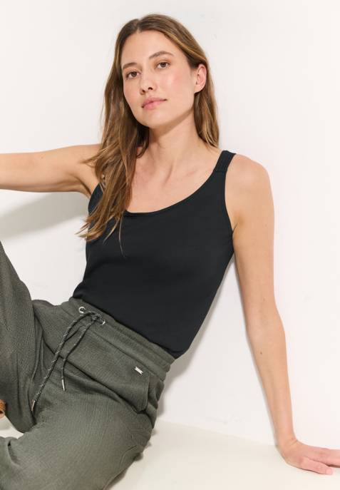 CECIL Solid Top
