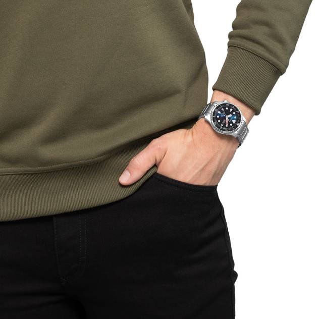 CITIZEN NY0100-50ME
