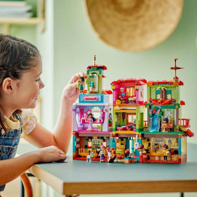 Lego Disney 43245 Das Magische Haus Der Madrig V29