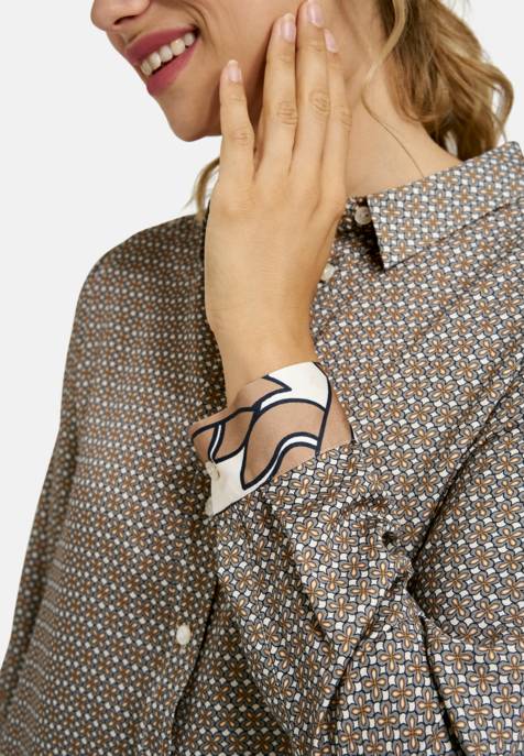 MILANO ITALY BLOUSE W COLLAR AND PLACKET AE 1/1