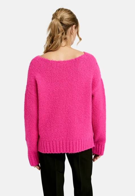 MILANO ITALY PULLOVER W ROUNDNECK