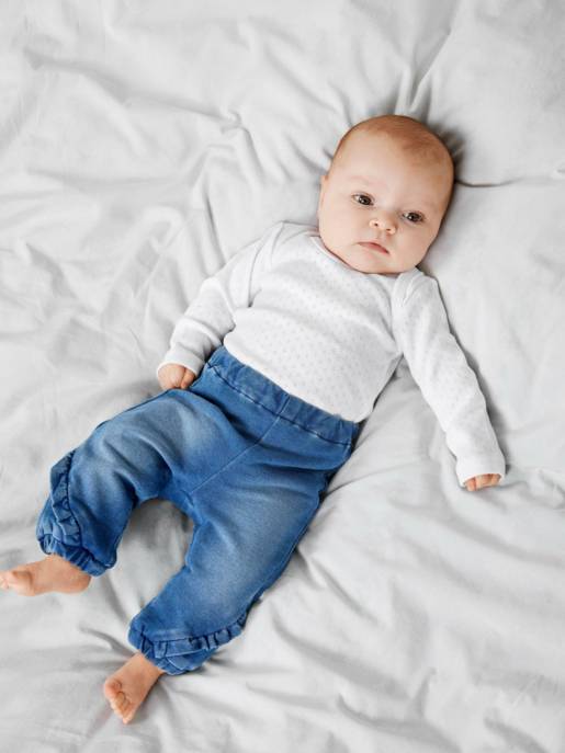 Name It NBFBELLA SHAPED R SWE JEANS 2404-TR NOOS