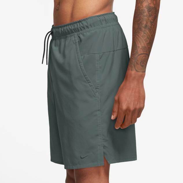 NIKE Shorts "Nike Unlimited"