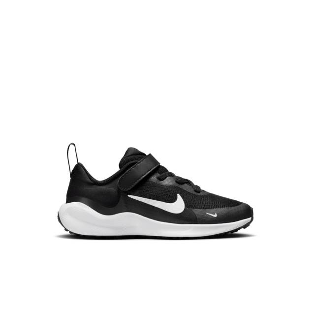 NIKE Sneaker "Revolution 7"
