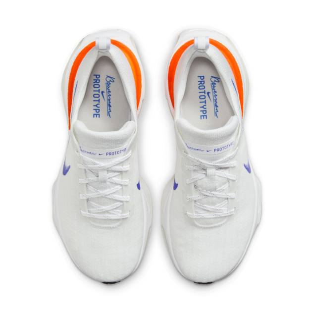 NIKE Straßenlaufschuh "Nike Invincible 3 Blueprint"