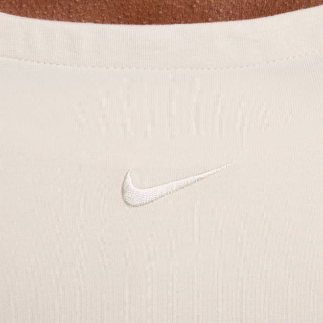 NIKE W NSW NK CHLL SS SQR NCK TOP