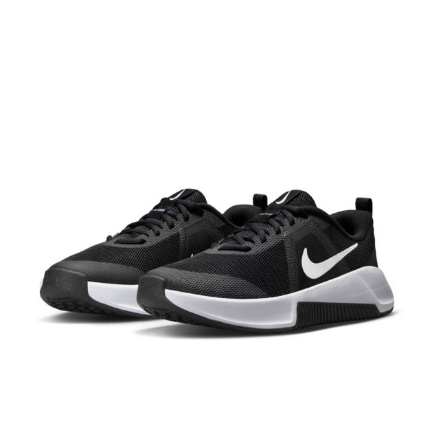 NIKE Workout-Schuh "Nike MC Trainer 3"