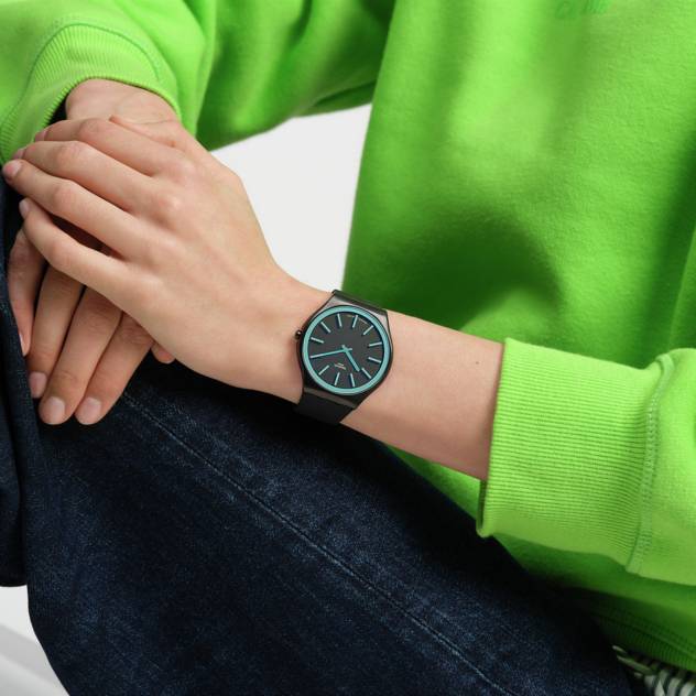 Swatch Uhr "Obsidian Shimmer"