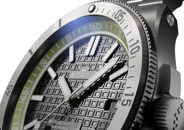 FORTIS Uhr "MARINEMASTER M-44 WOODPECKER GREEN AUF BLOCK BRACELET"