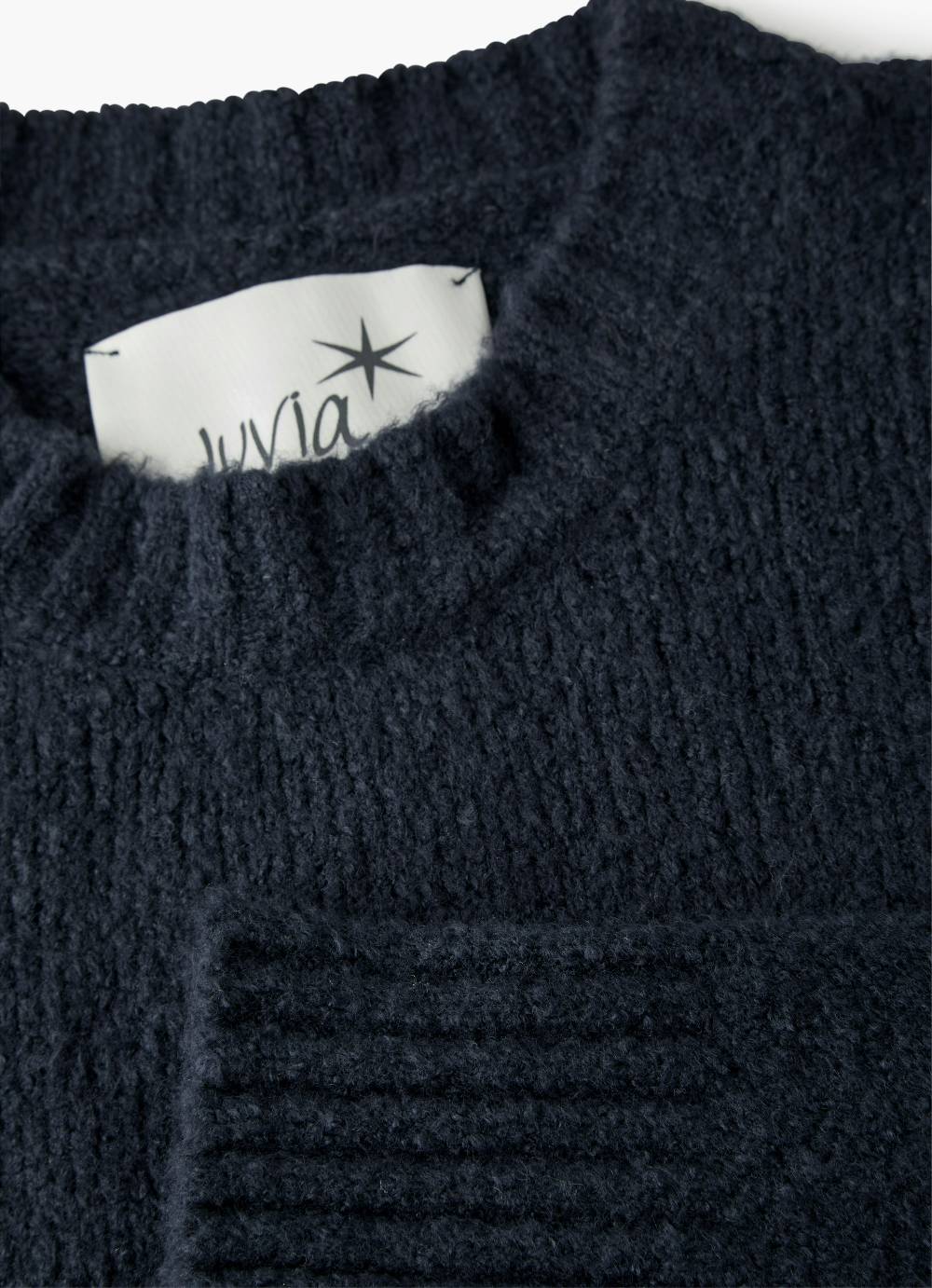 Juvia Bouclé - Pullover