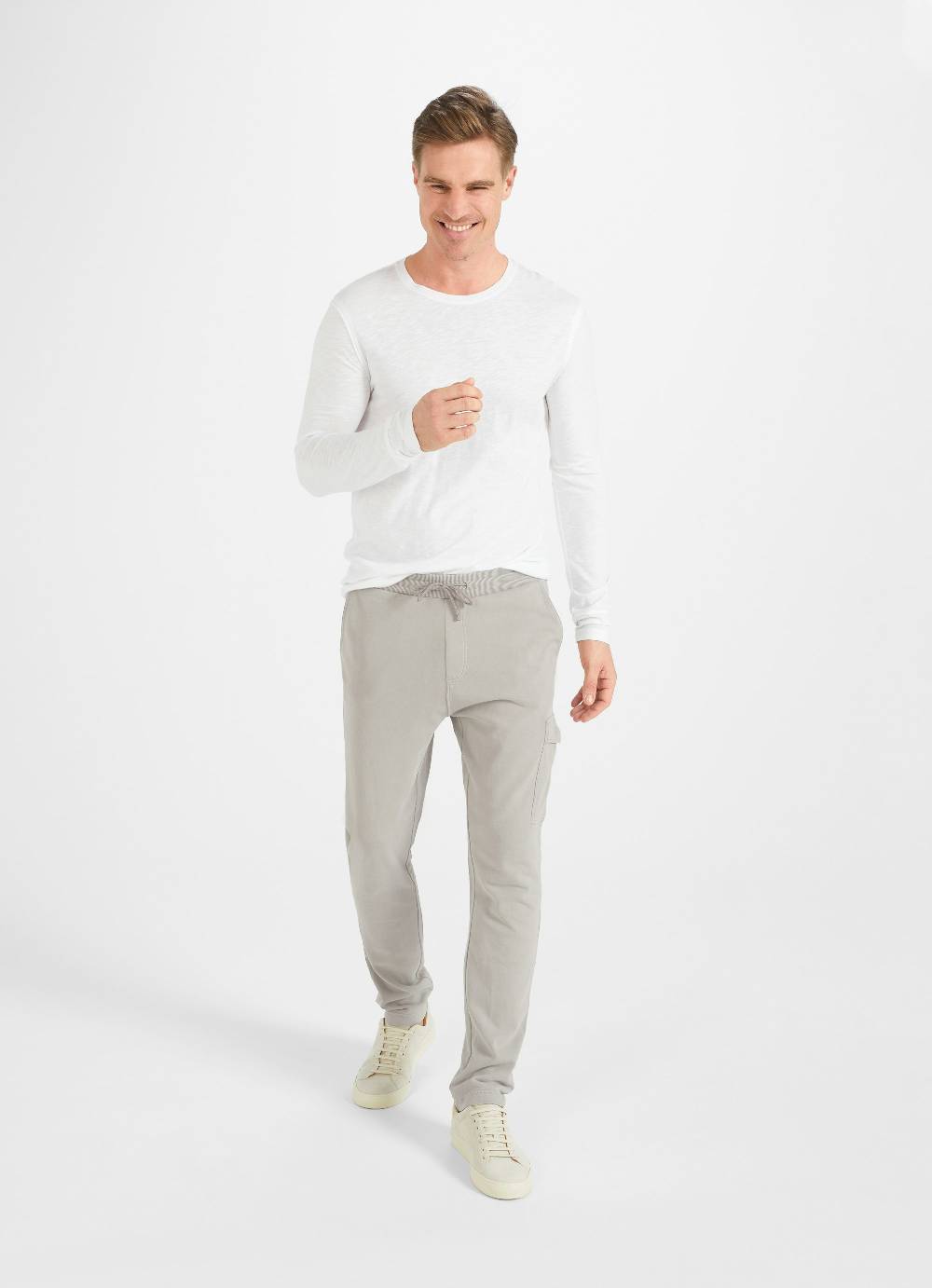 Juvia Cargo - Sweatpants