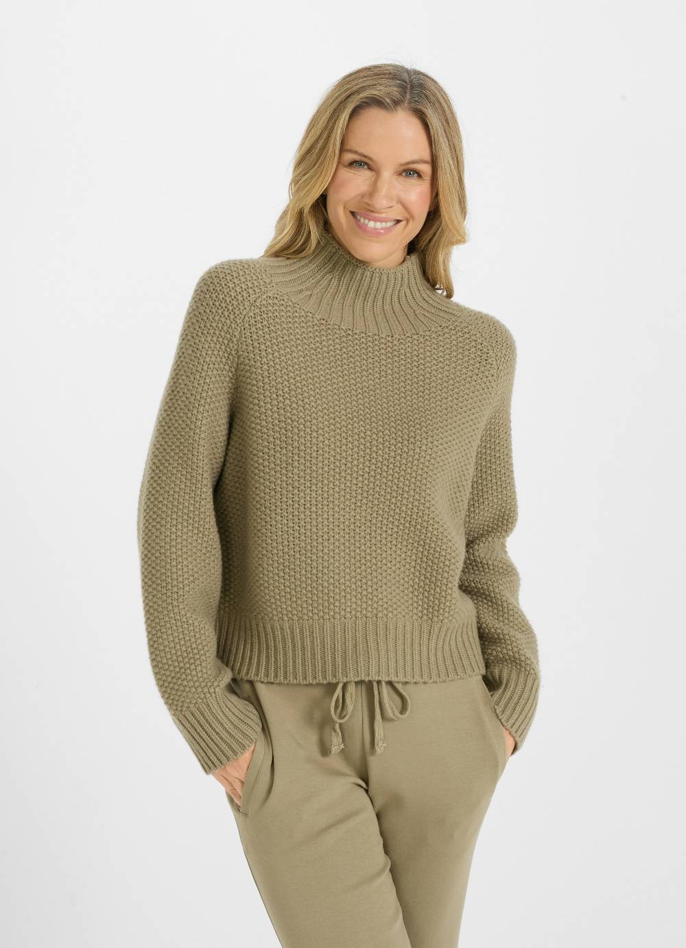 Juvia Cashmere Blend Pullover