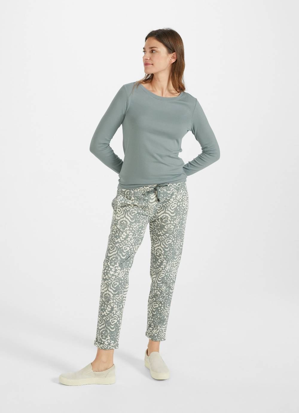 Juvia Casual Fit - Sweatpants