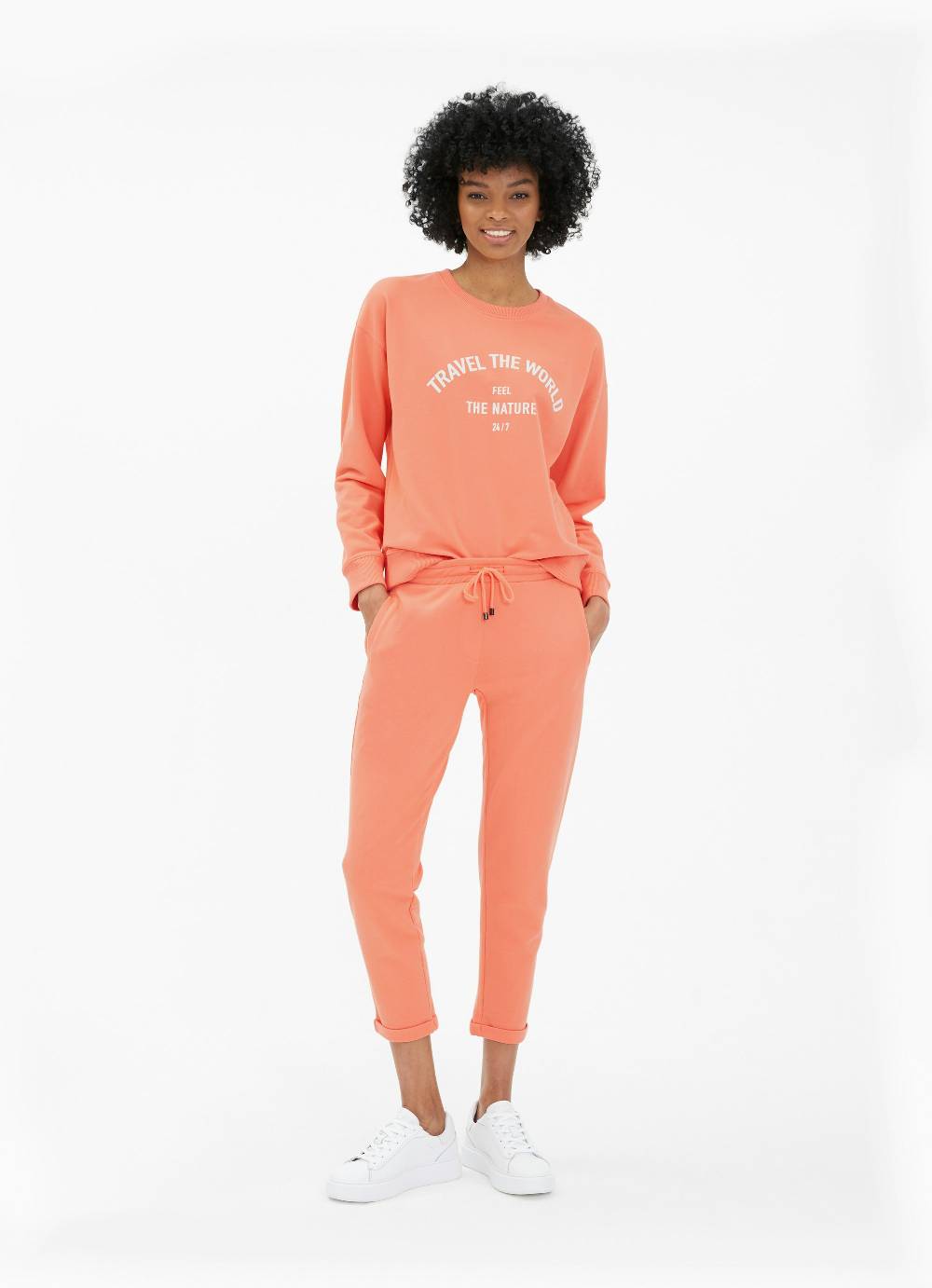 Juvia Casual Fit - Sweatpants