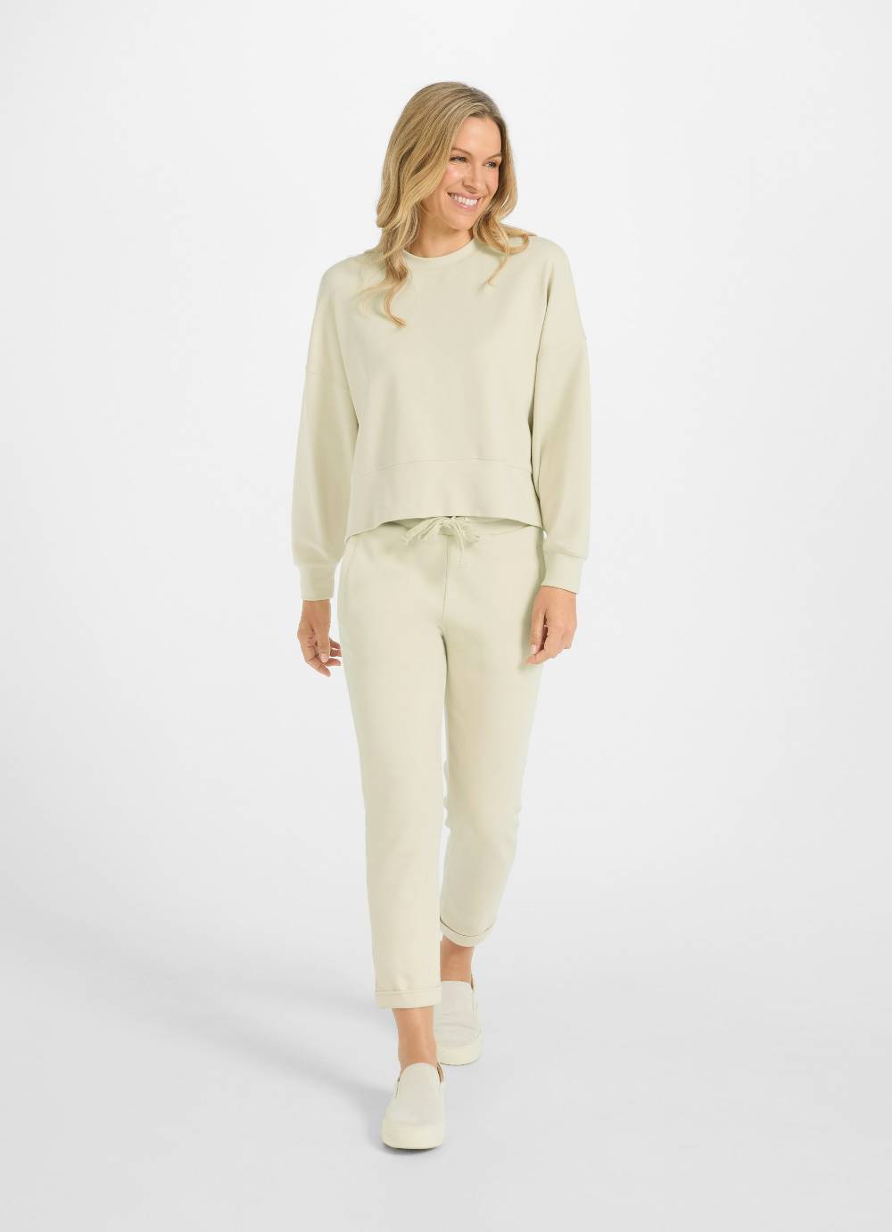 Juvia Casual Fit - Sweatpants