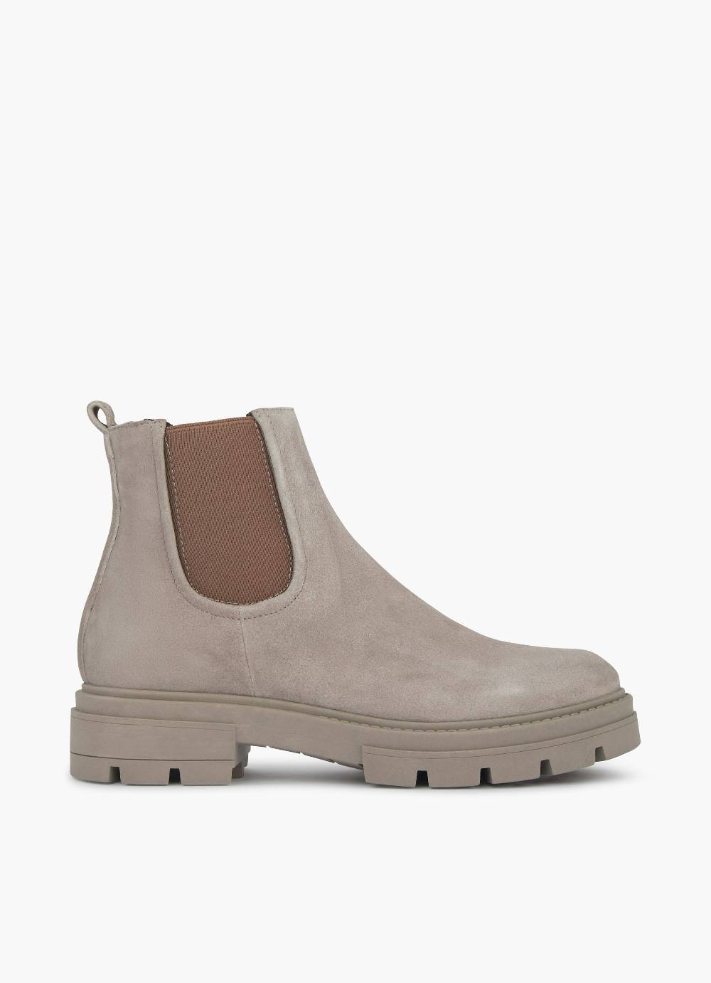 Juvia Chelsea Boots