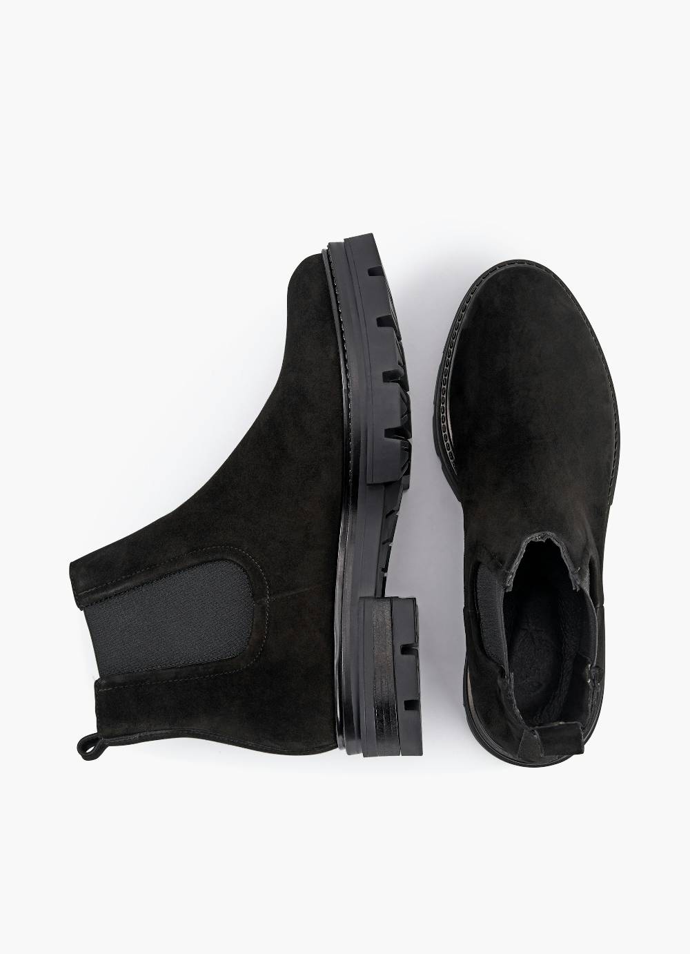 Juvia Chelsea Boots