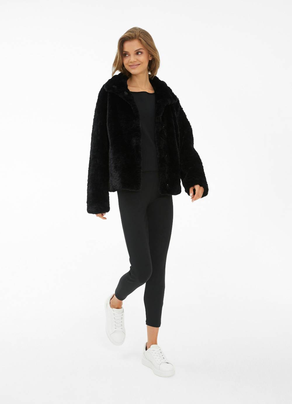 Juvia Faux Fur - Jacke