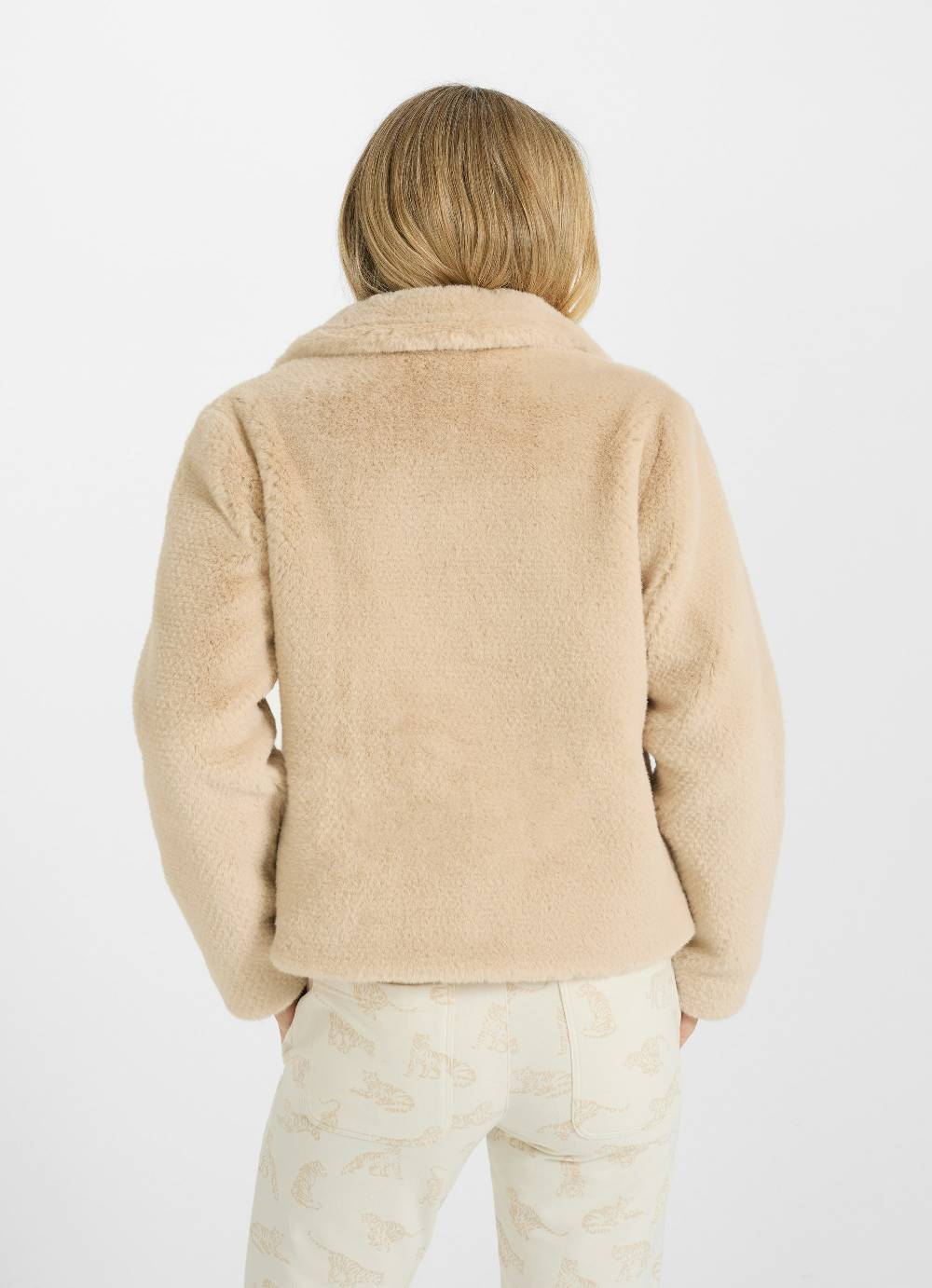 Juvia Faux Fur - Jacke