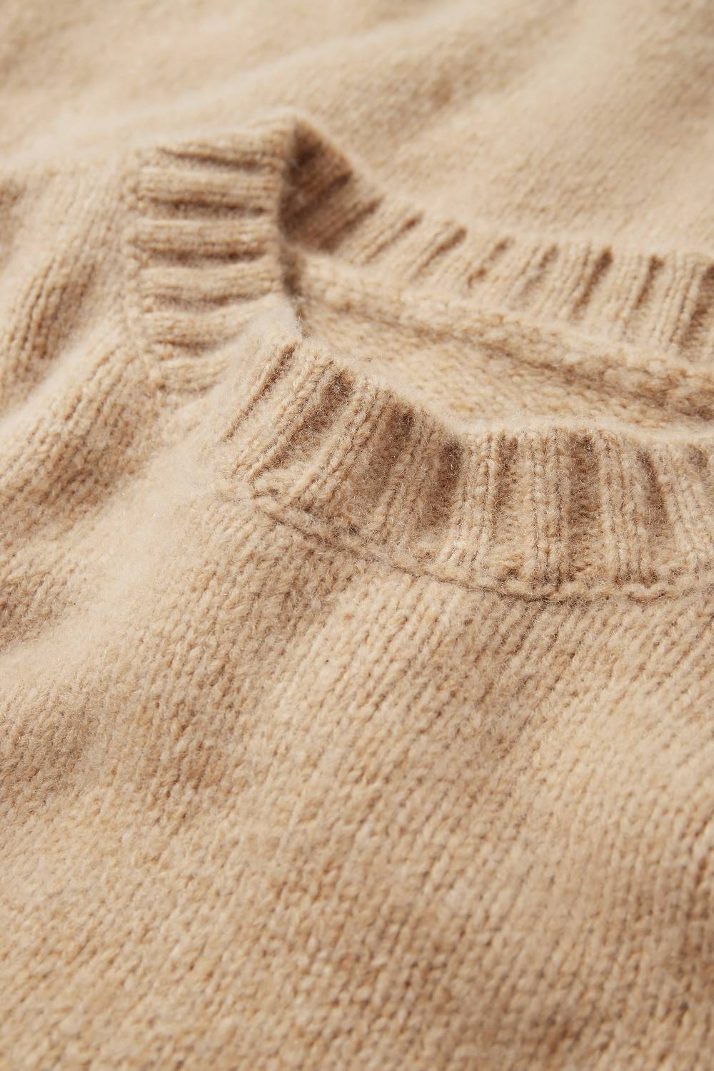 Juvia Fluffy Knit Sweater Kitzbühel