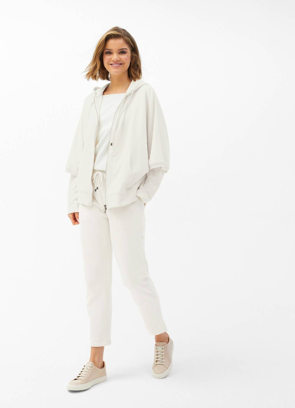 Juvia Hoodie Cape - Jacke