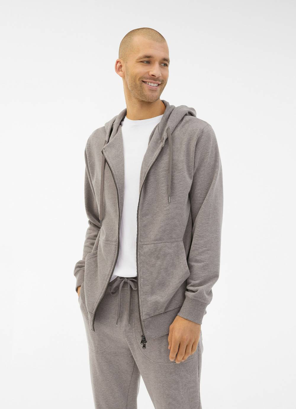 Juvia Hoodie - Sweatjacke