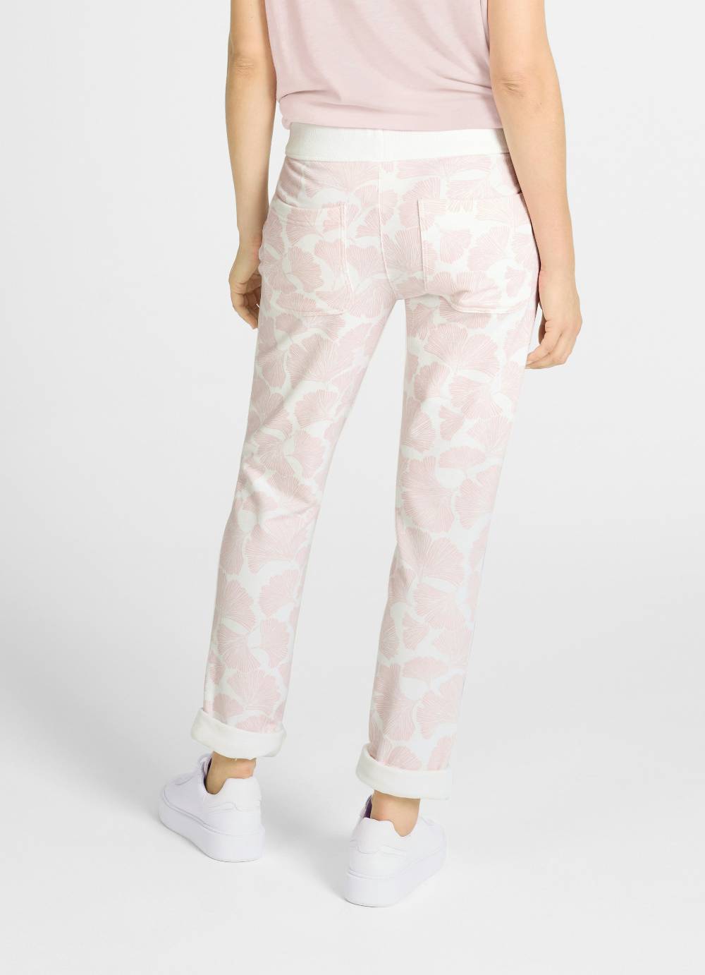 Juvia Loose Fit - Sweatpants