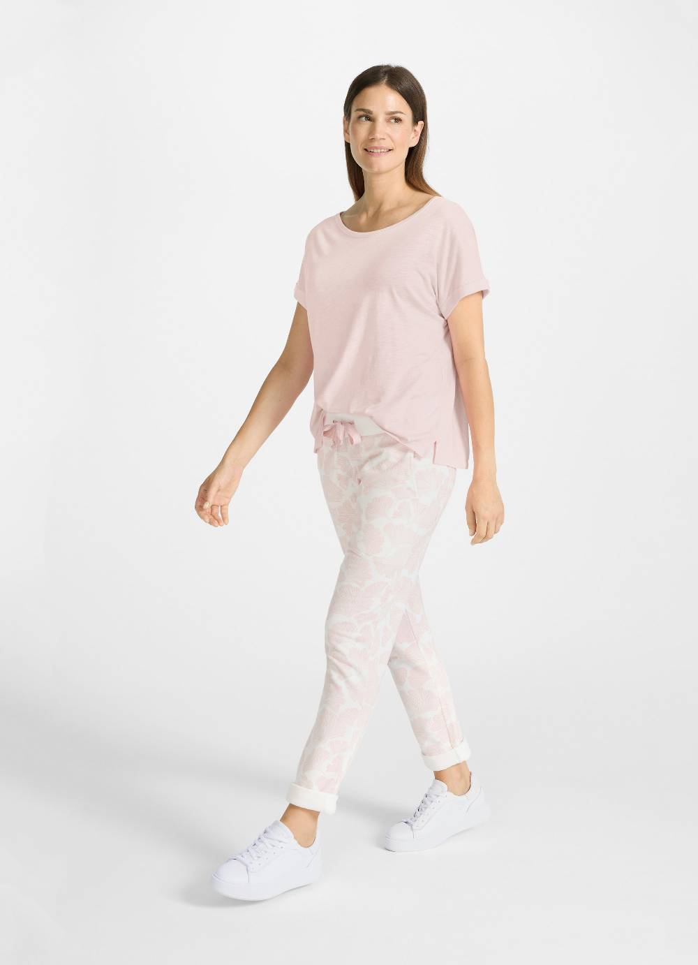 Juvia Loose Fit - Sweatpants