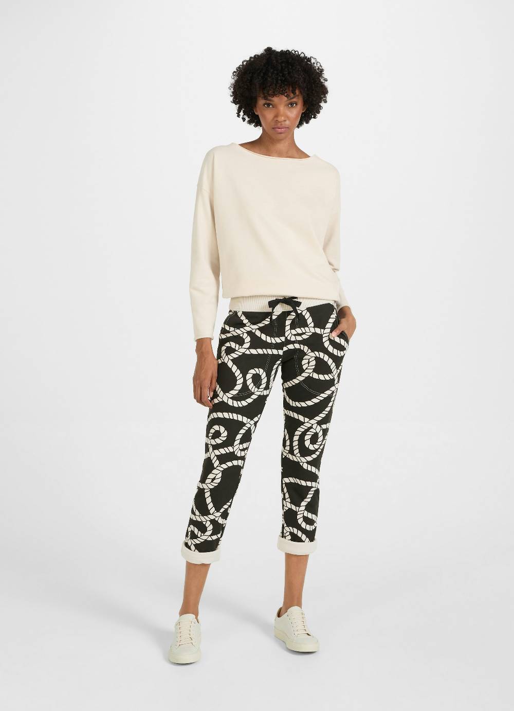 Juvia Loose Fit - Sweatpants