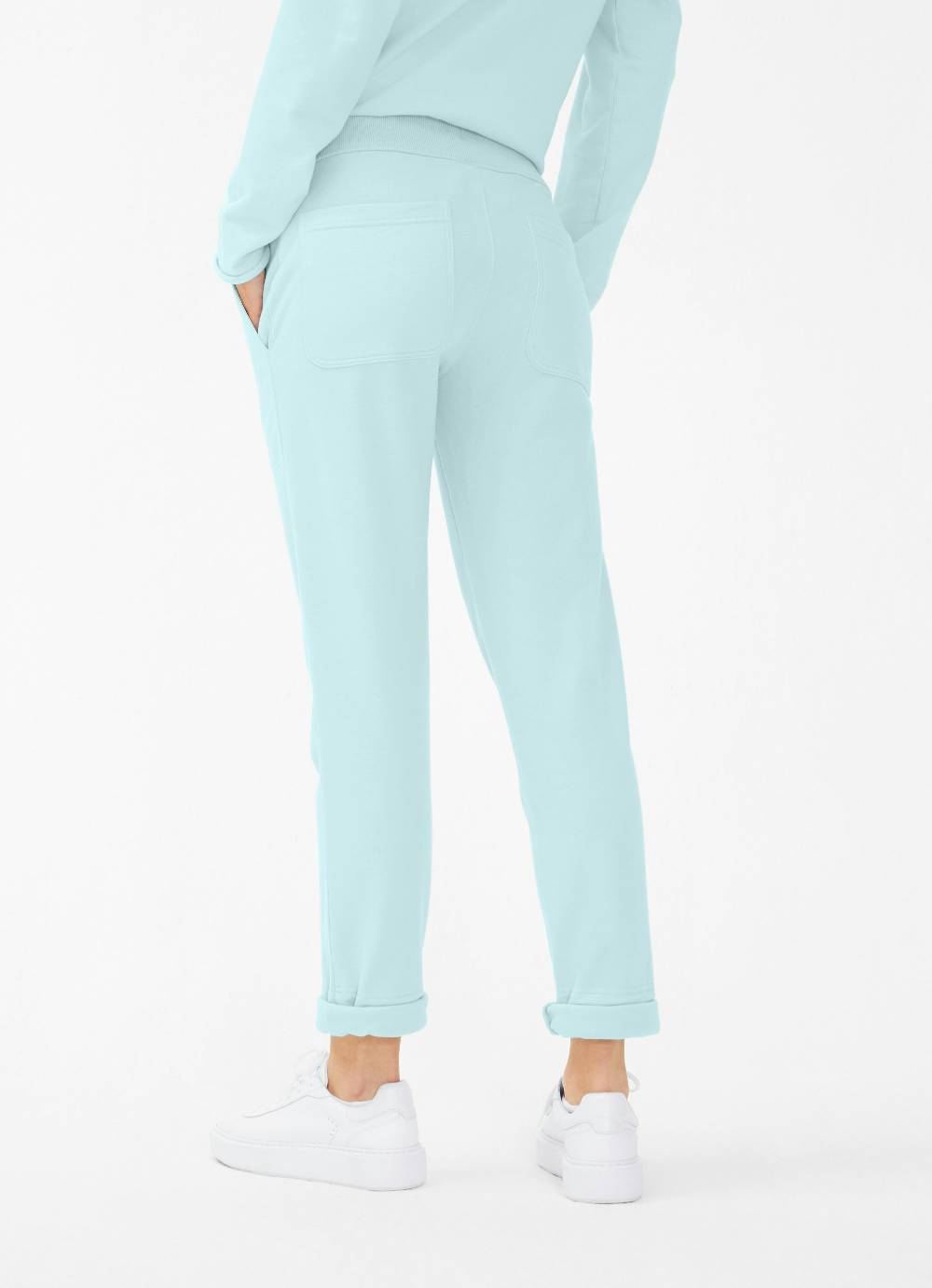 Juvia Loose Fit - Sweatpants