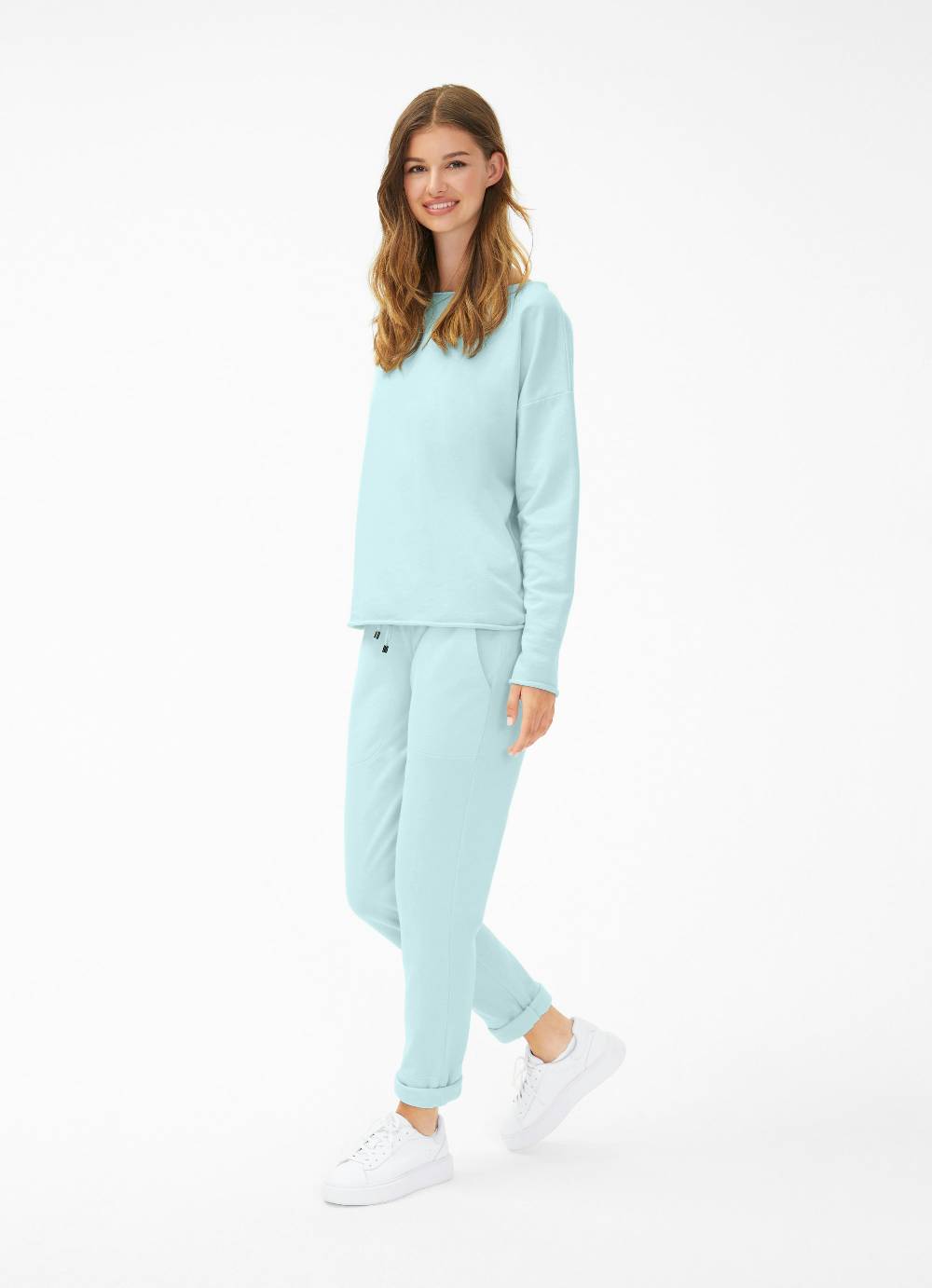 Juvia Loose Fit - Sweatpants