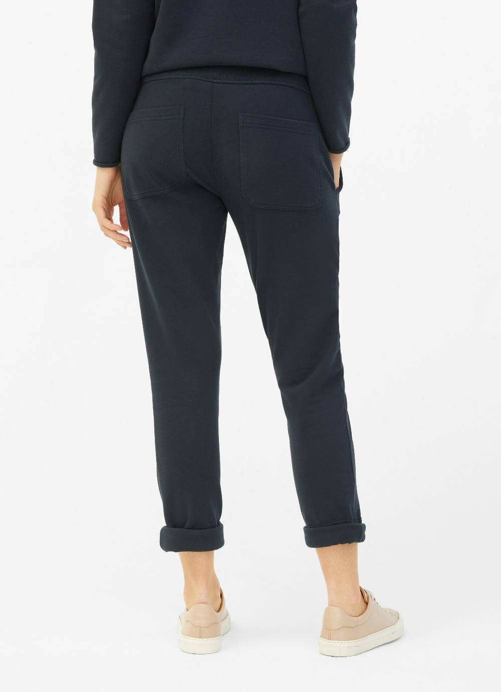 Juvia Loose Fit - Sweatpants