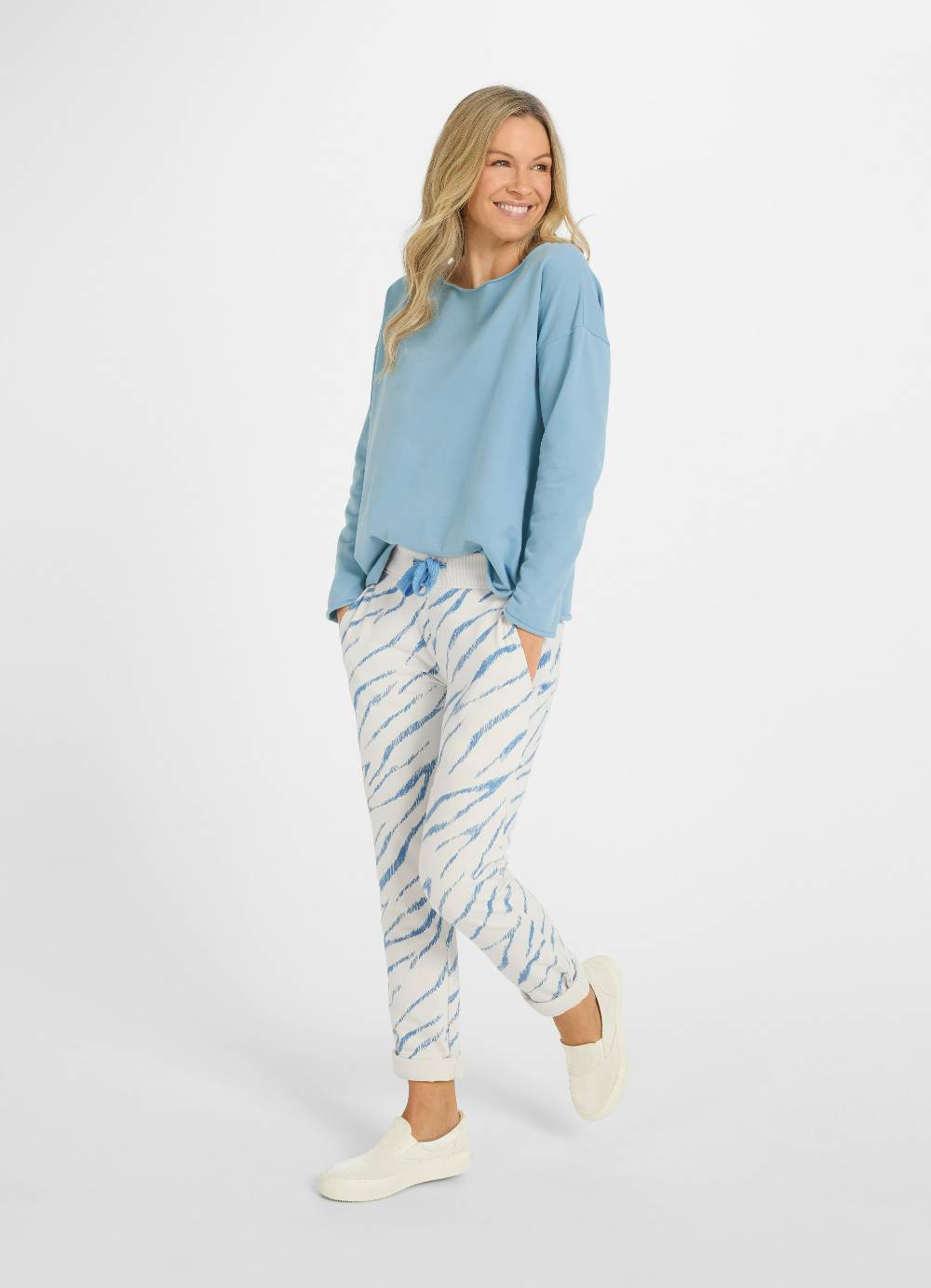 Juvia Loose Fit - Sweatpants