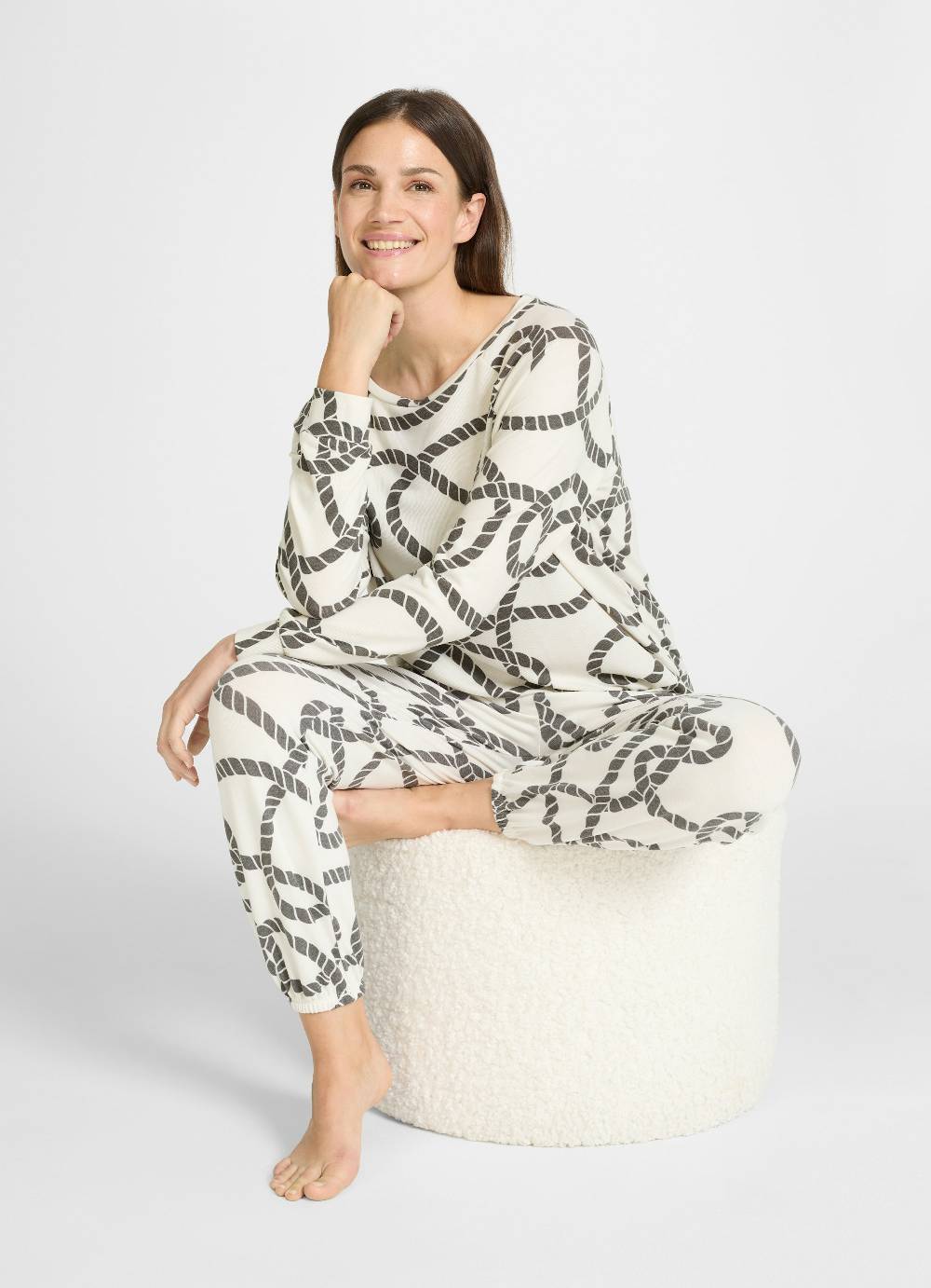 Juvia Nightwear - Sweater