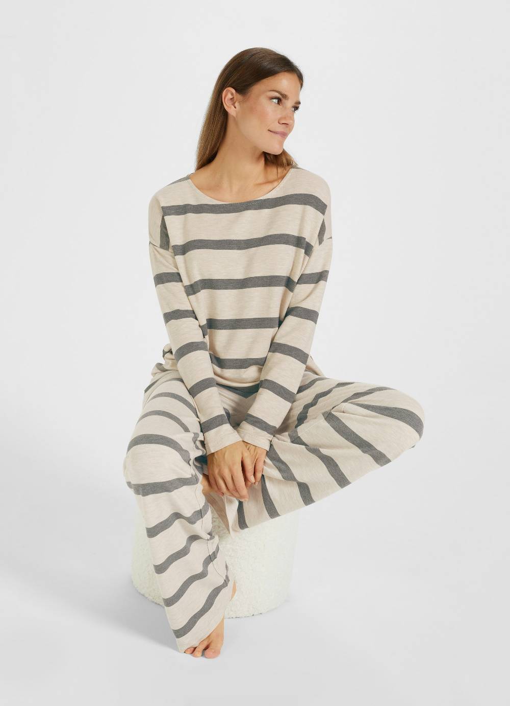 Juvia Nightwear - Sweatshirt